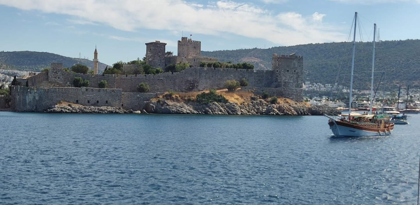 Bodrum Kalesi: Tarihin ve Denizin Buluştuğu Bir Anıt - Muğla Gezi Rehberi